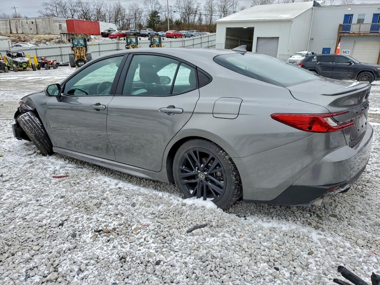 2025 TOYOTA CAMRY