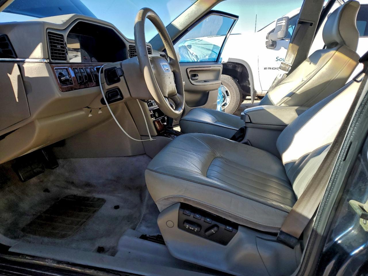 1998 VOLVO S90
