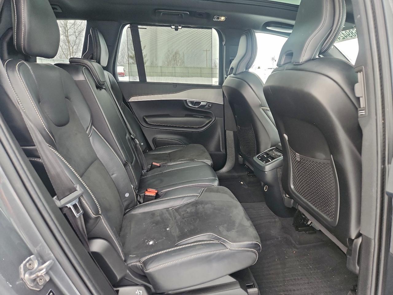 2019 VOLVO XC90