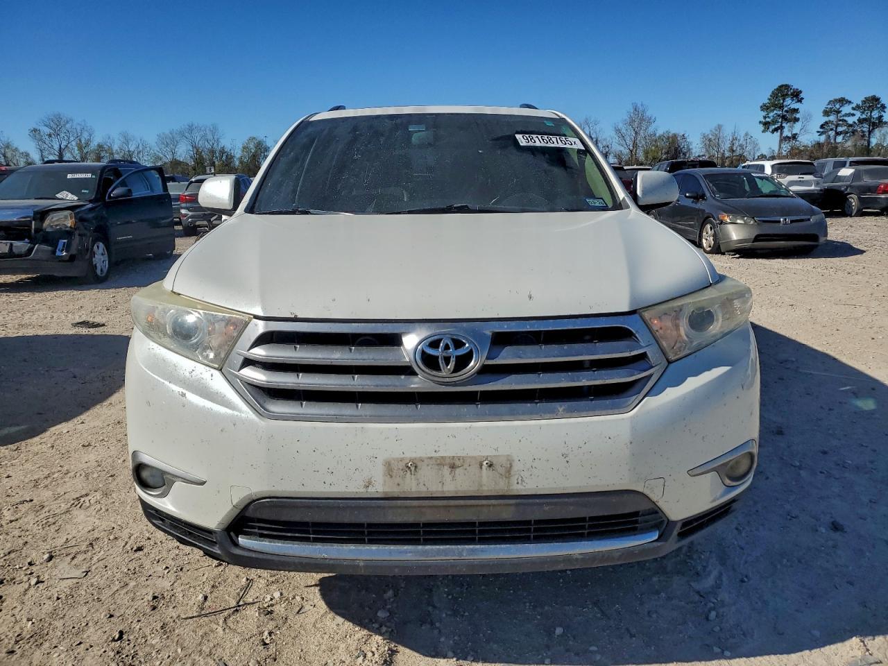 2013 TOYOTA HIGHLANDER