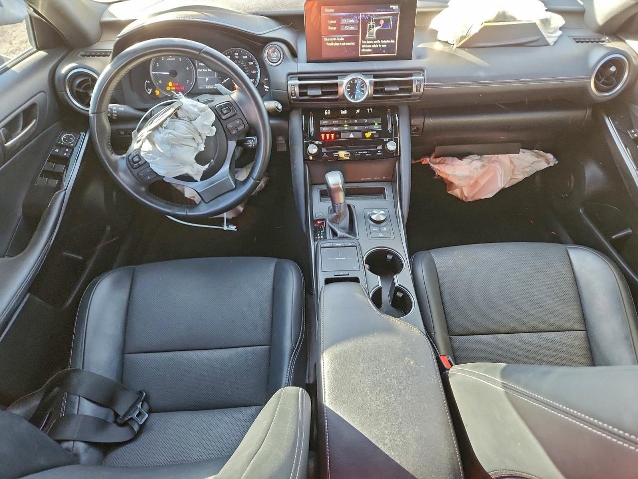 2021 LEXUS IS 300