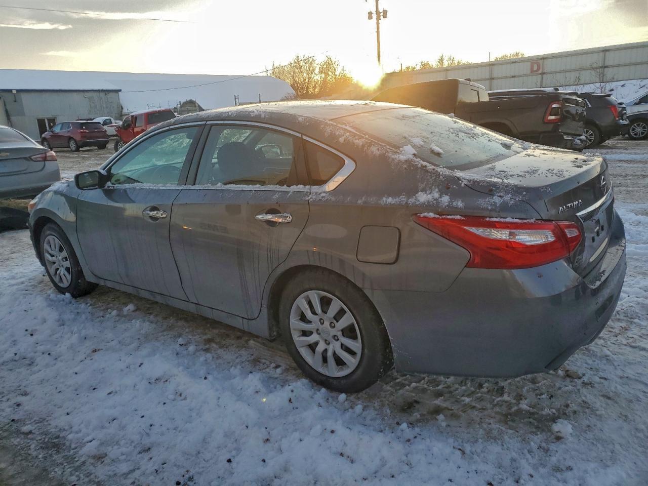 2016 NISSAN ALTIMA