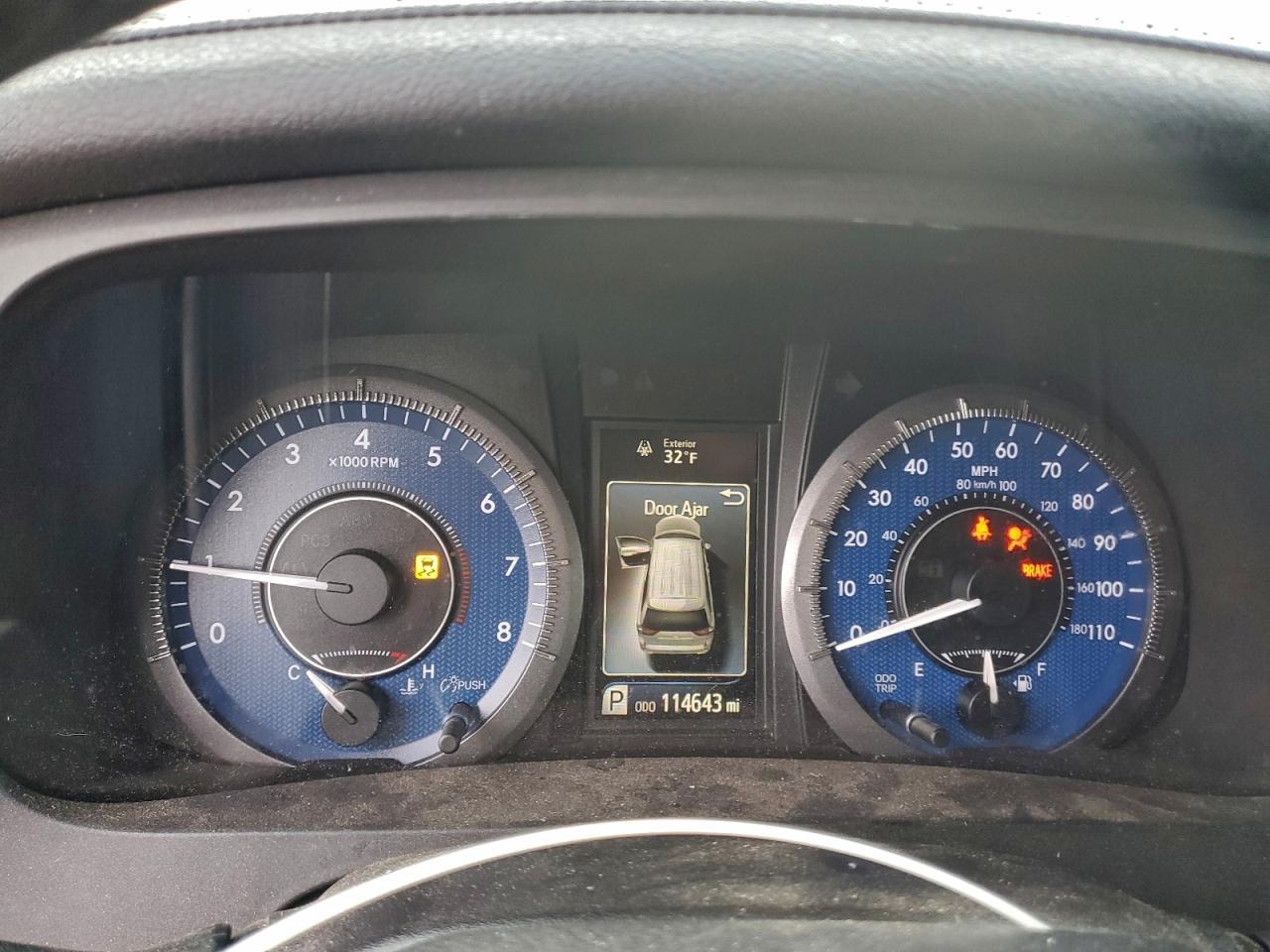 2015 TOYOTA SIENNA
