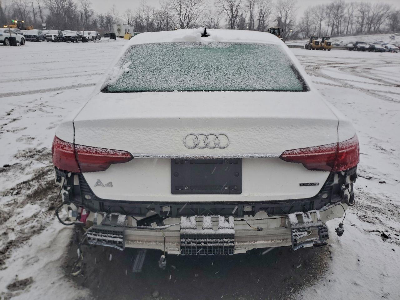 2022 AUDI A4