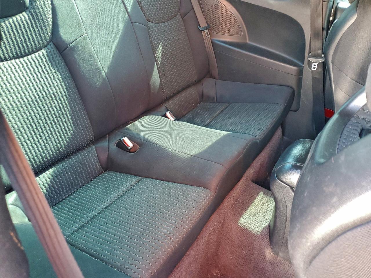 2010 HYUNDAI GENESIS