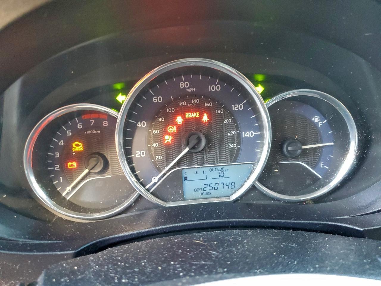 2014 TOYOTA COROLLA