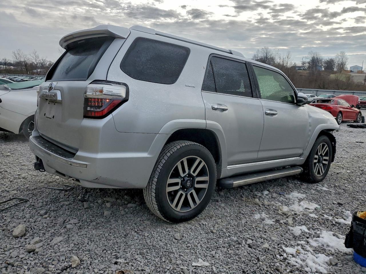 2017 TOYOTA 4Runner