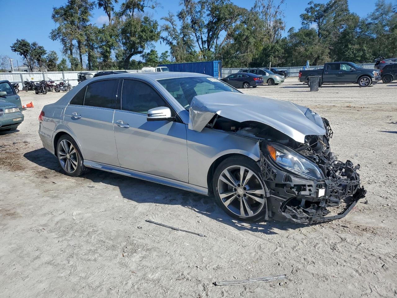 2016 MERCEDES-BENZ E-Class