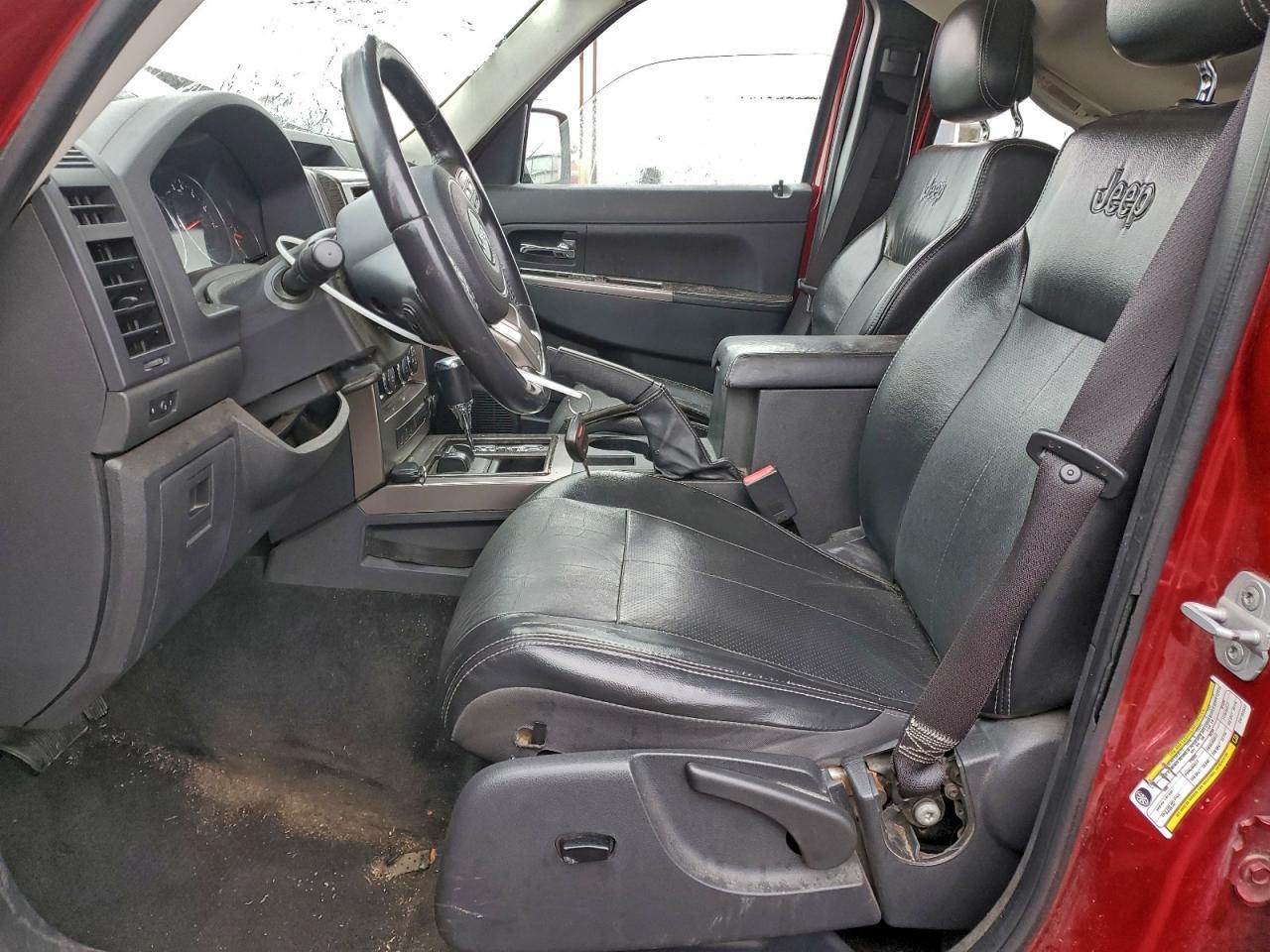 2012 JEEP Liberty