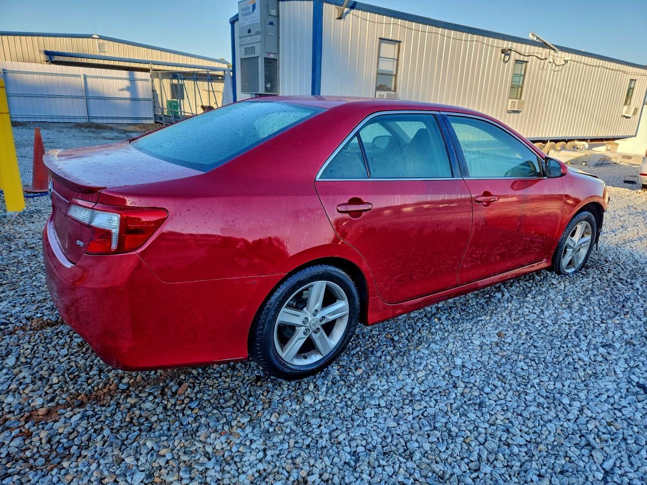 2012 TOYOTA CAMRY