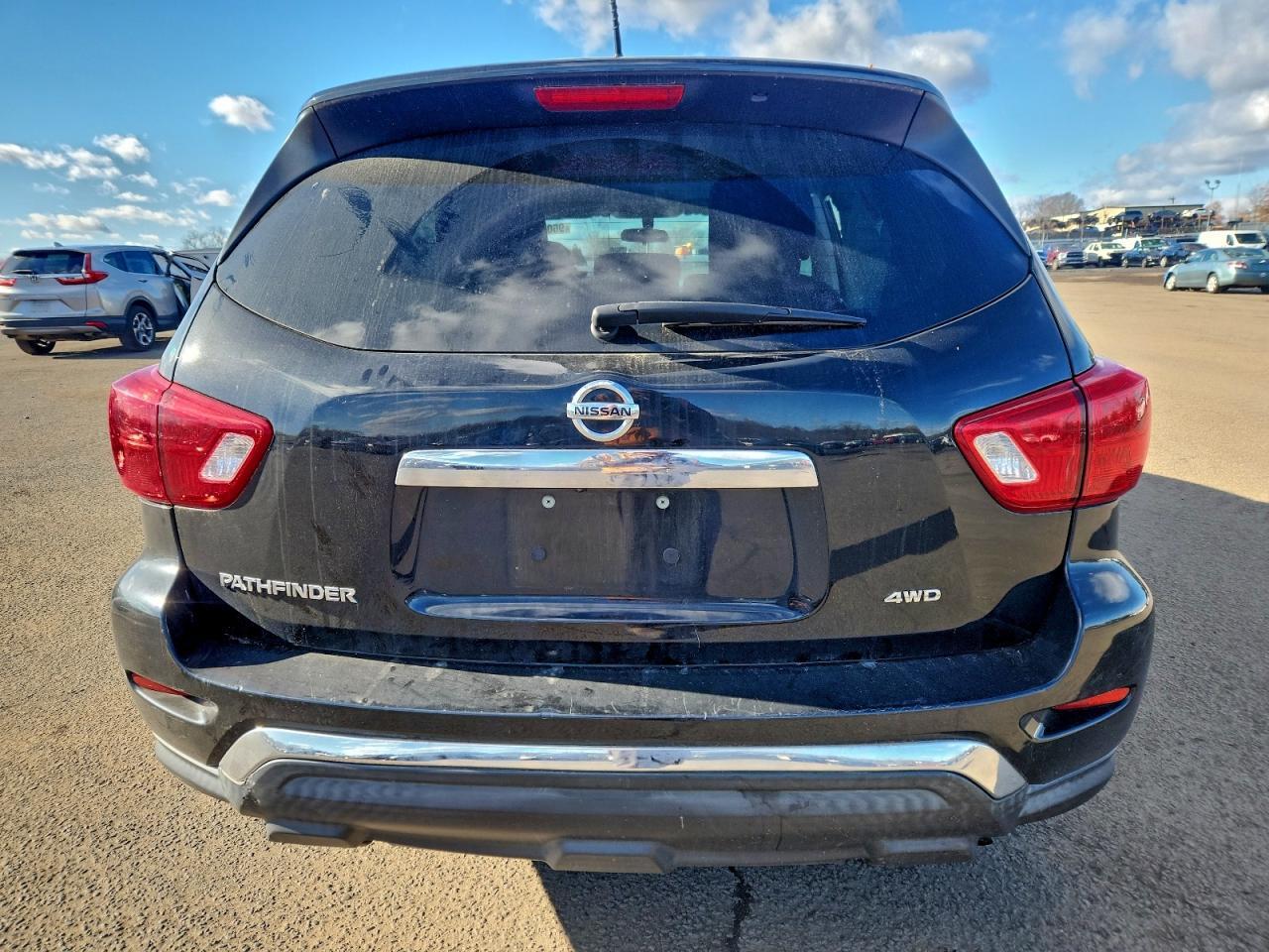 2018 NISSAN PATHFINDER