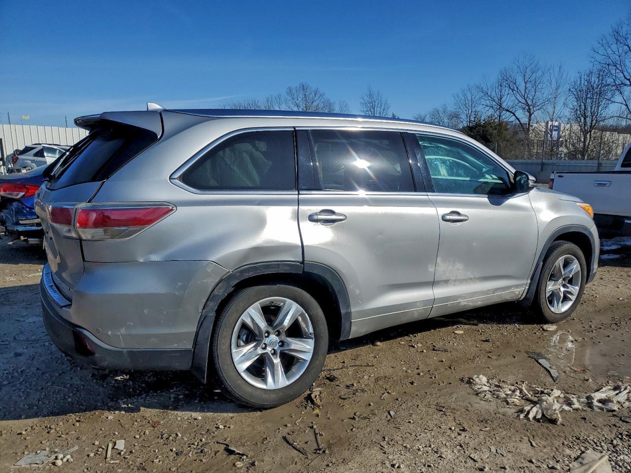 2014 TOYOTA HIGHLANDER