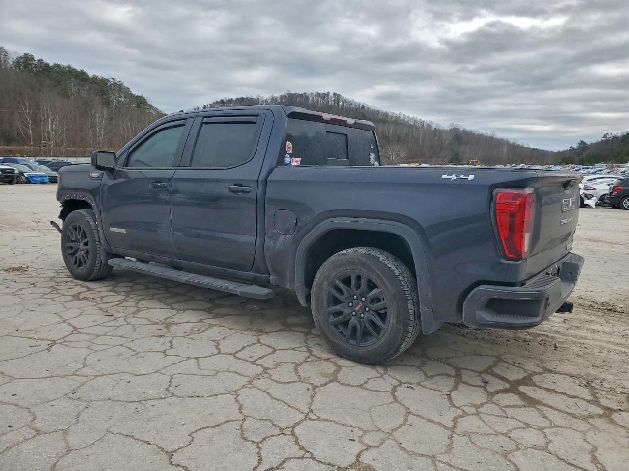 2025 GMC Sierra