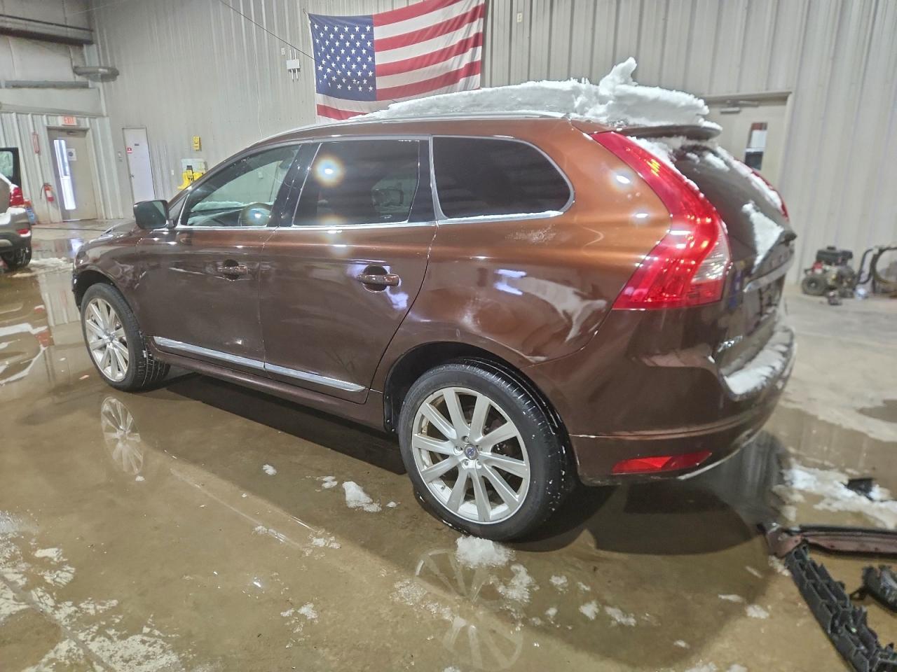 2014 VOLVO XC60
