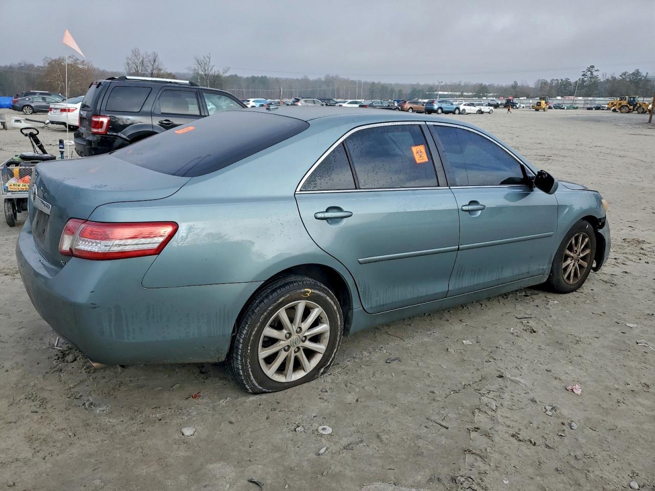 2010 TOYOTA CAMRY