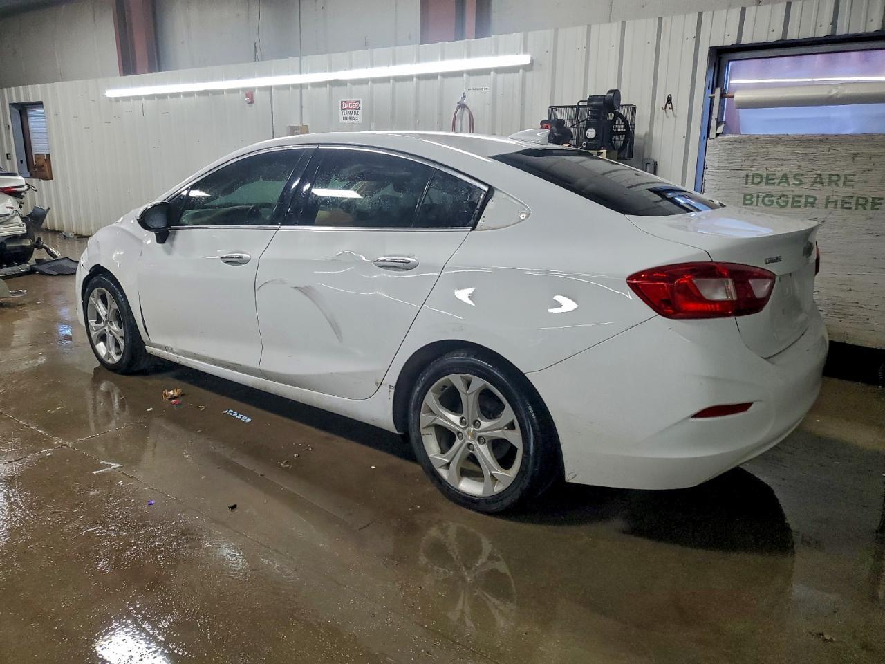2016 CHEVROLET CRUZE