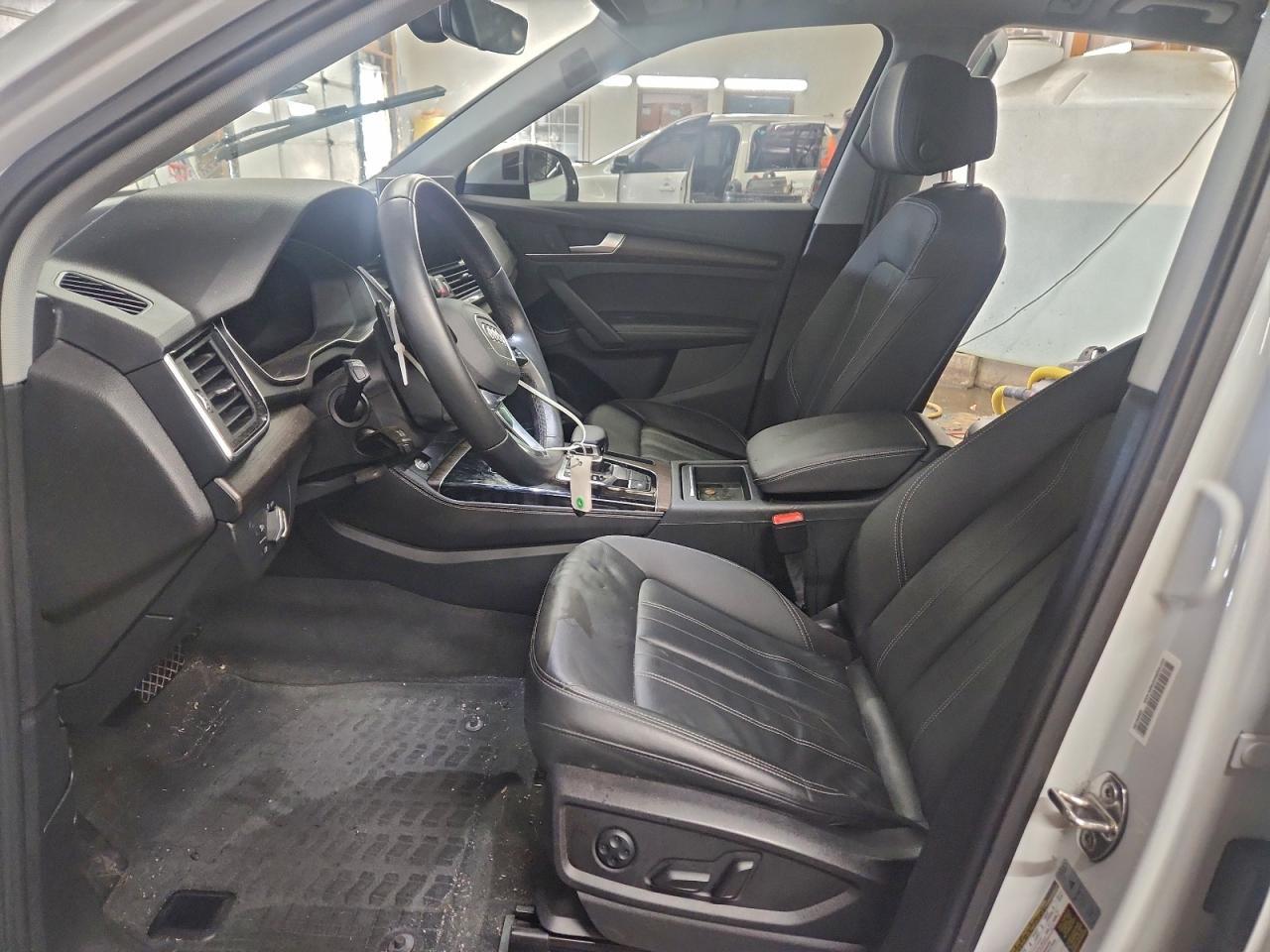 2022 AUDI Q5