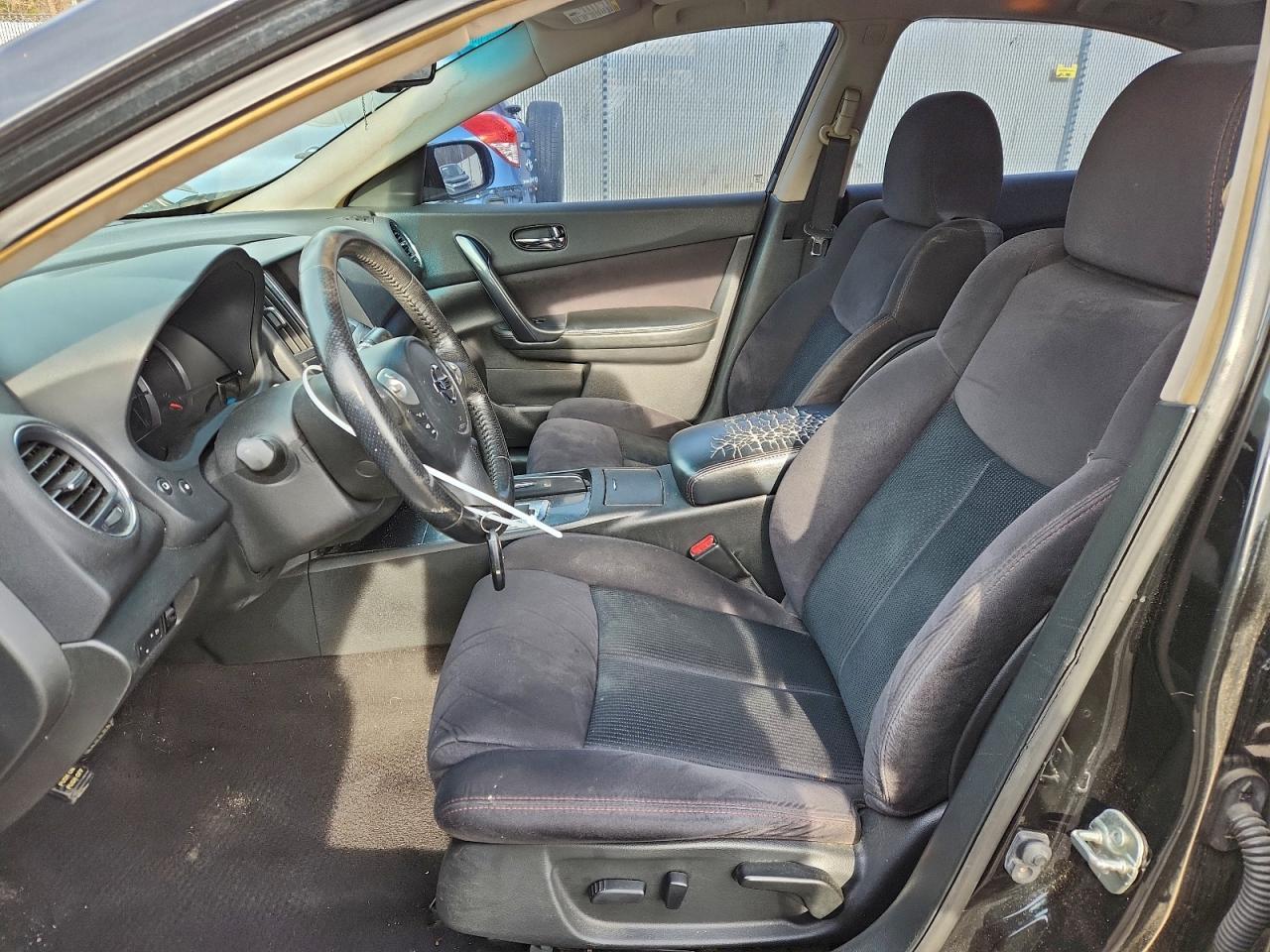 2013 NISSAN Maxima