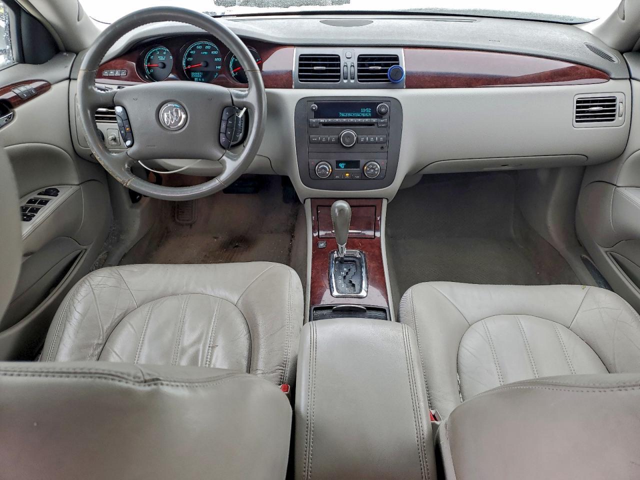 2010 BUICK Lucerne