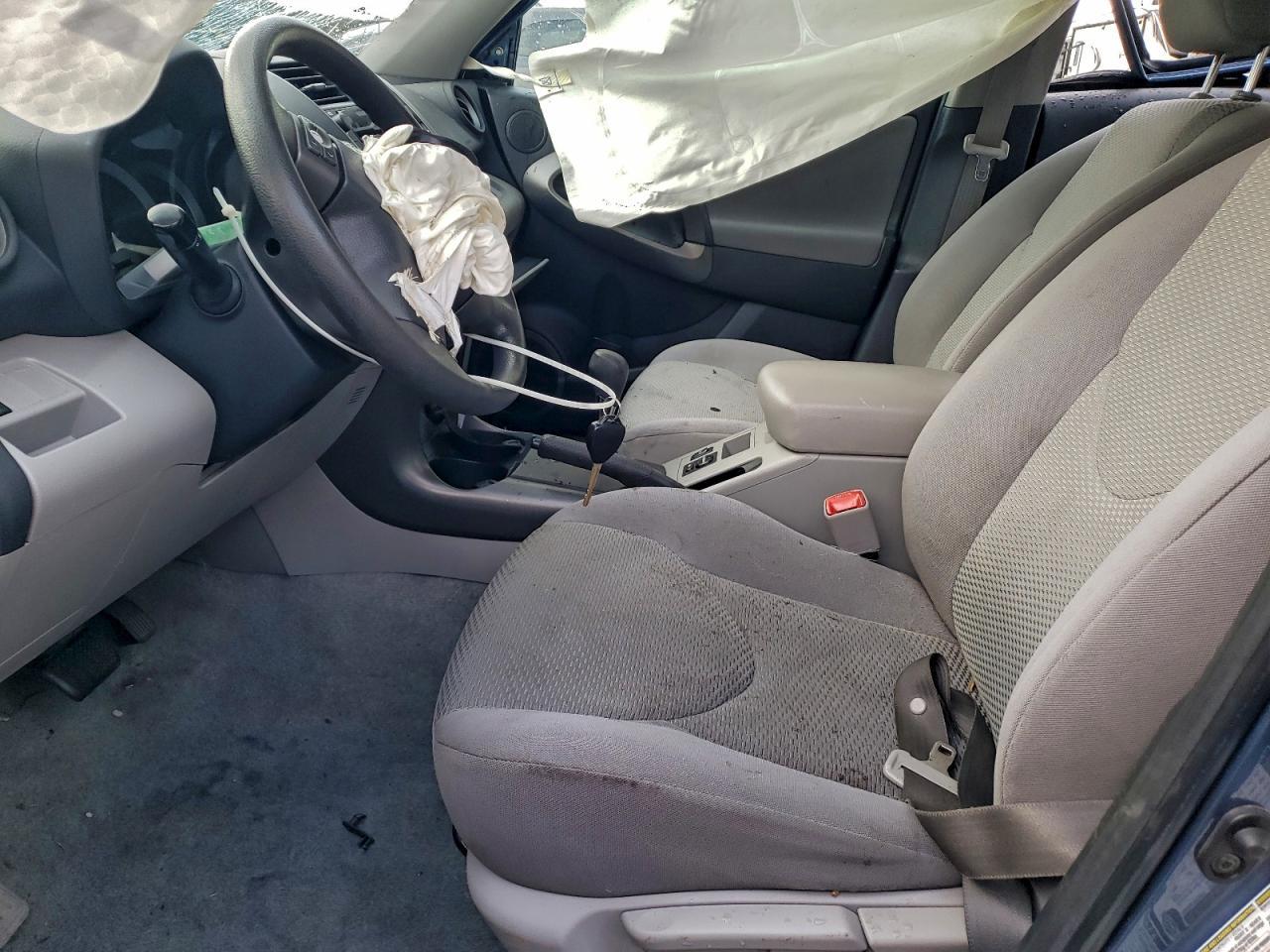 2011 TOYOTA RAV4