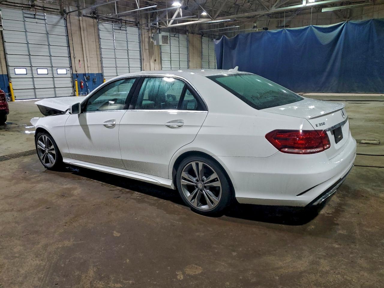 2016 MERCEDES-BENZ E-Class
