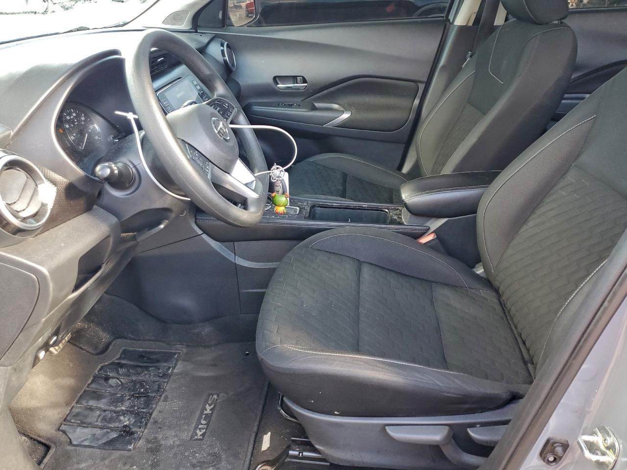 2021 NISSAN KICKS