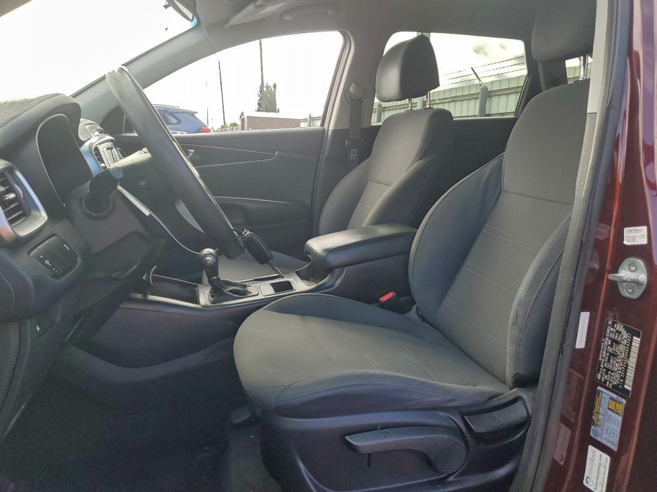 2017 KIA SORENTO