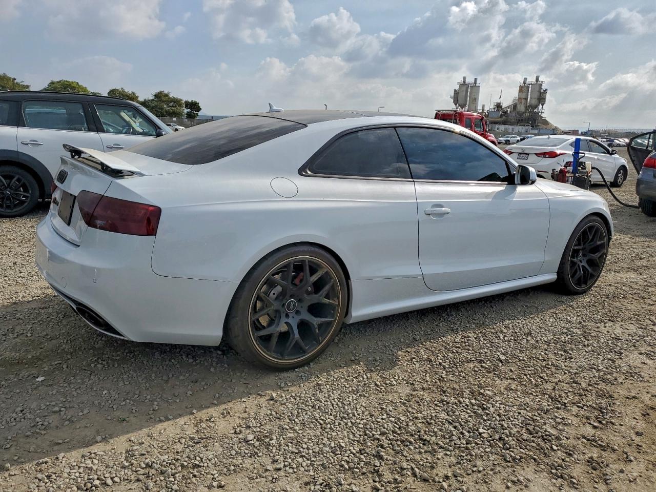2015 AUDI RS5