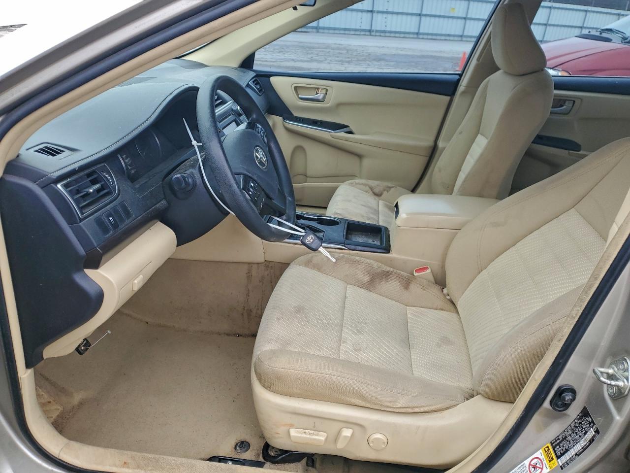 2016 TOYOTA CAMRY