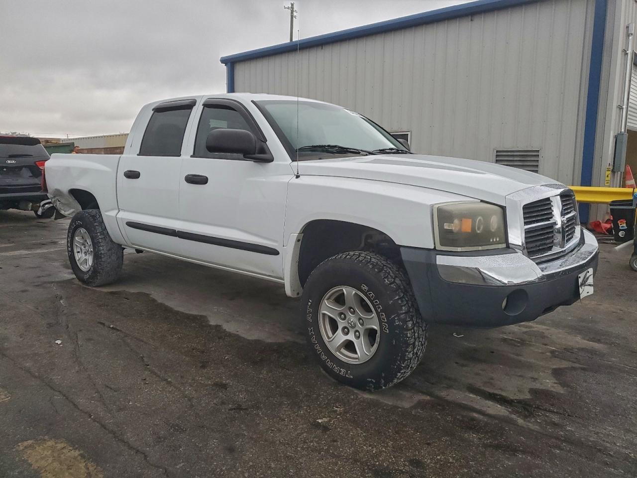 2005 DODGE Dakota