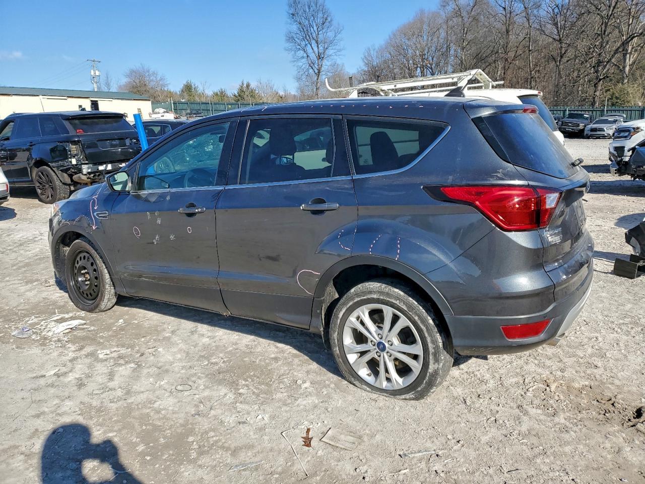 2019 FORD ESCAPE