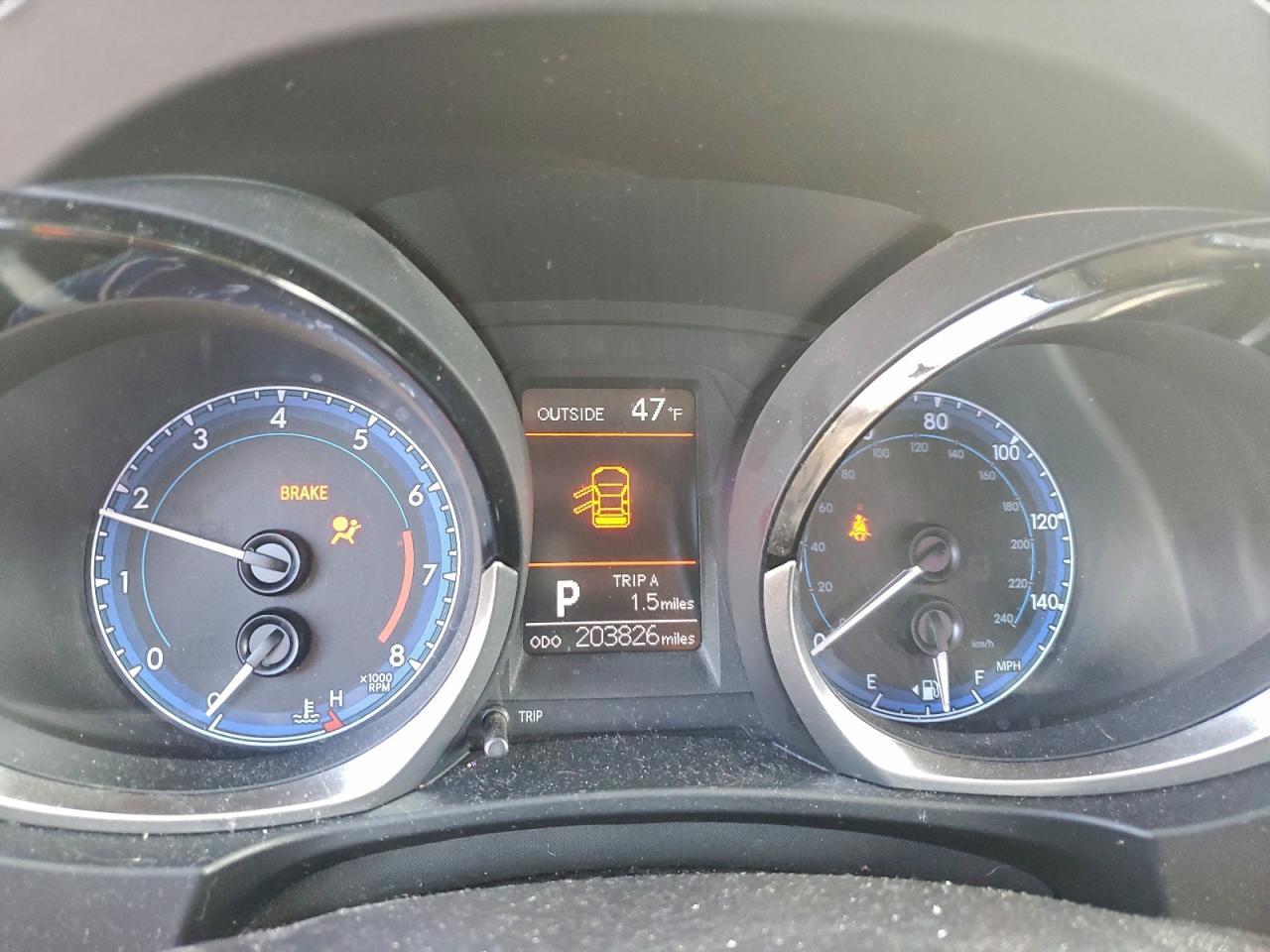 2016 TOYOTA COROLLA