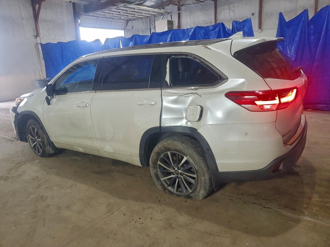 2018 TOYOTA HIGHLANDER