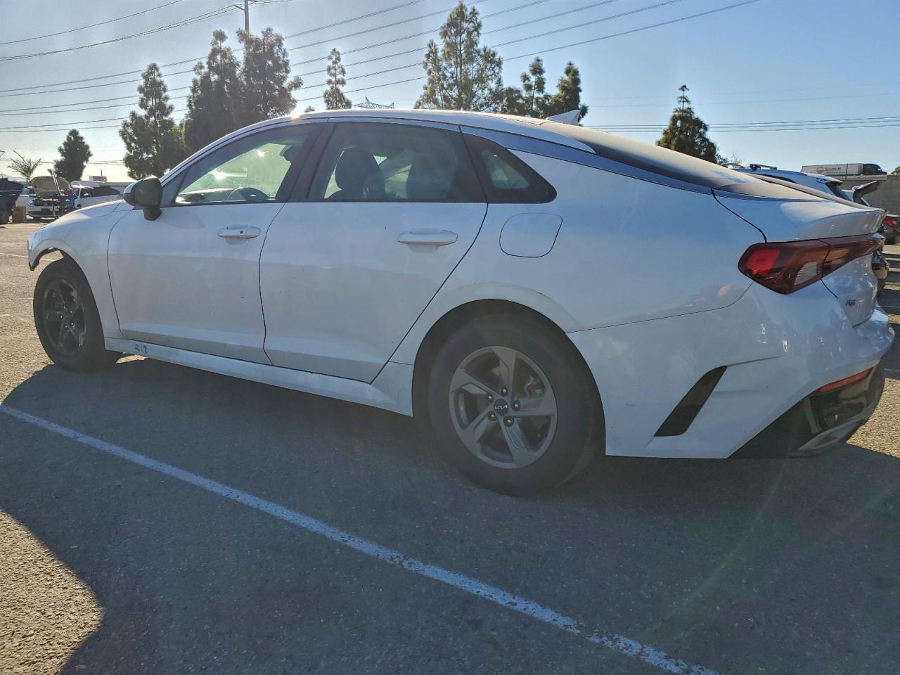 2022 KIA K5