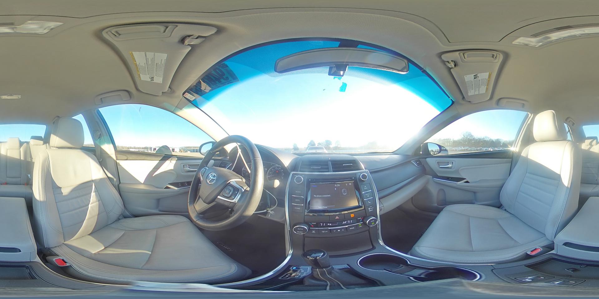 2016 TOYOTA CAMRY