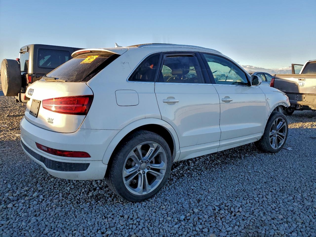 2018 AUDI Q3
