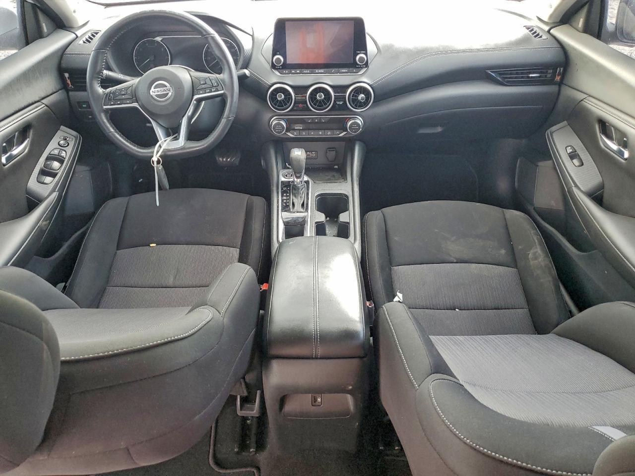 2022 NISSAN SENTRA