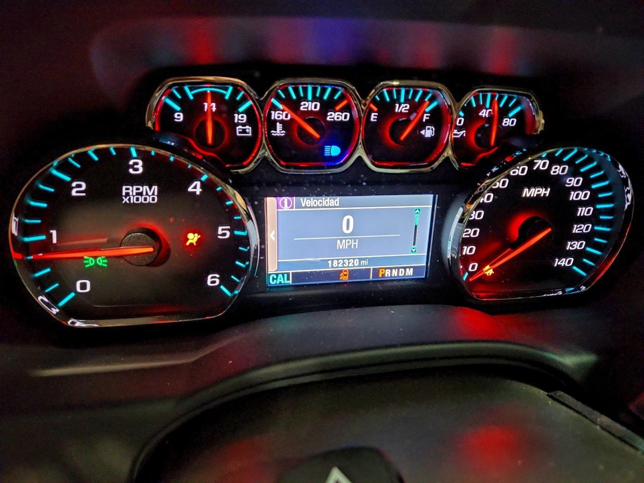 2015 CHEVROLET Tahoe