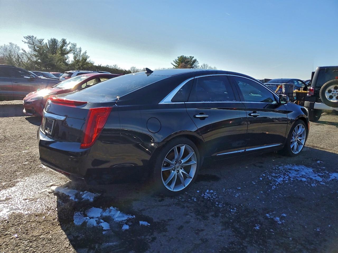 2013 CADILLAC XTS