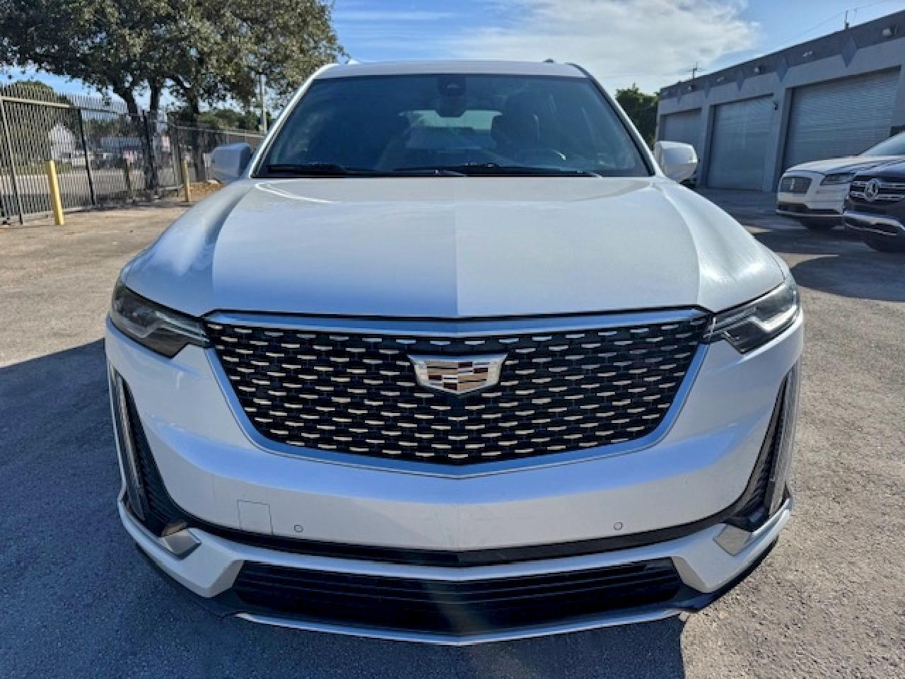 2021 CADILLAC XT6