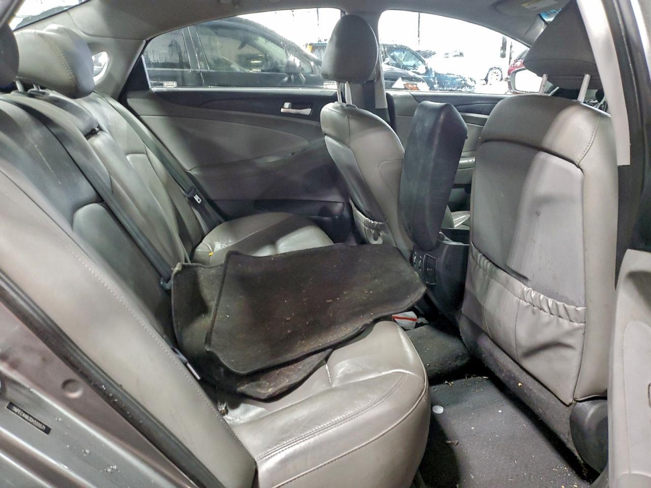 2013 HYUNDAI SONATA