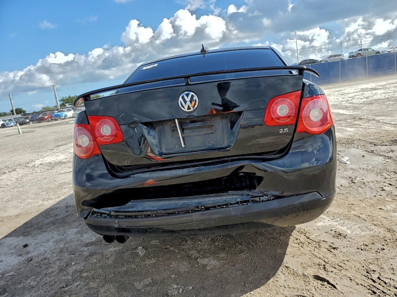 2006 VOLKSWAGEN JETTA