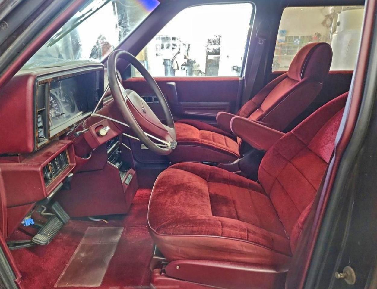 1989 Plymouth Grand Voyager