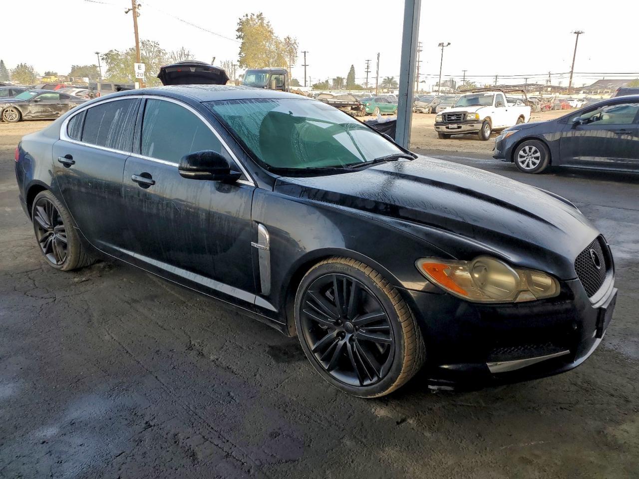 2010 JAGUAR XF