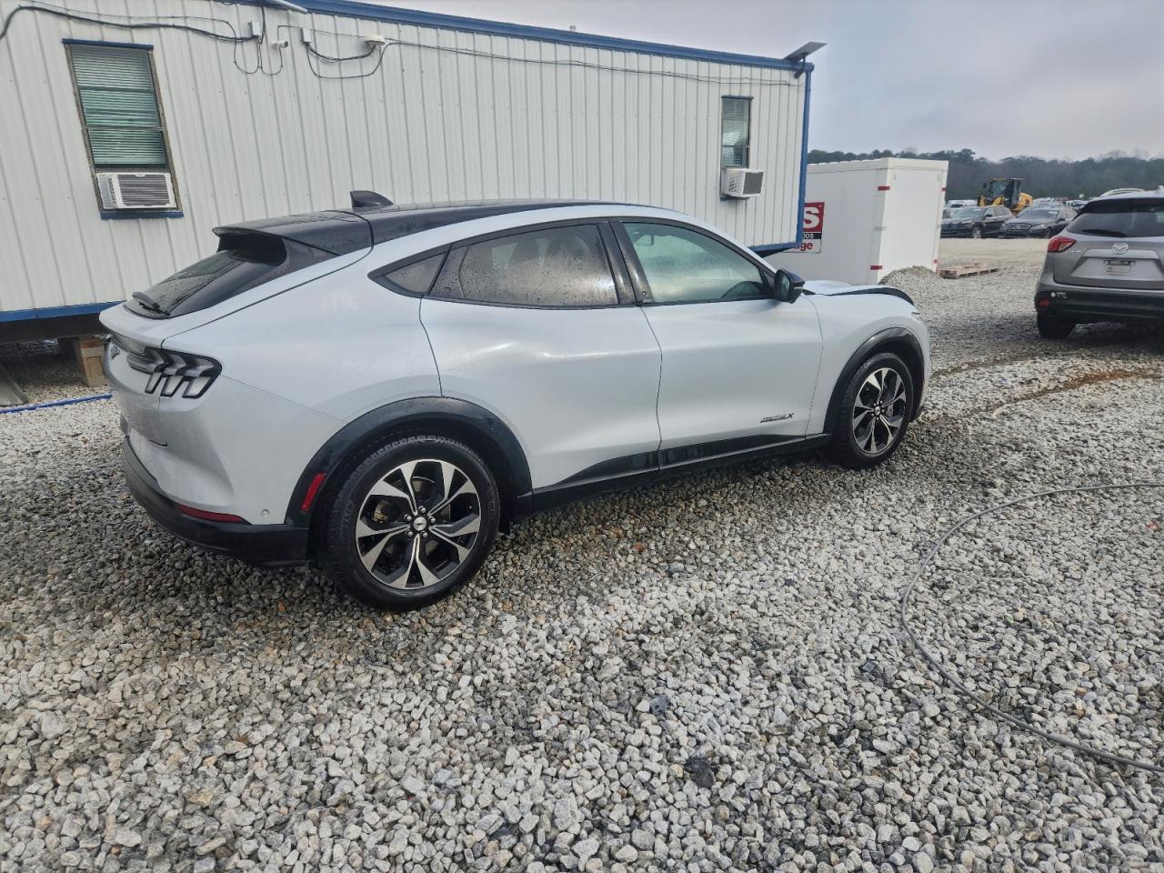 2022 FORD Mustang Mach-E