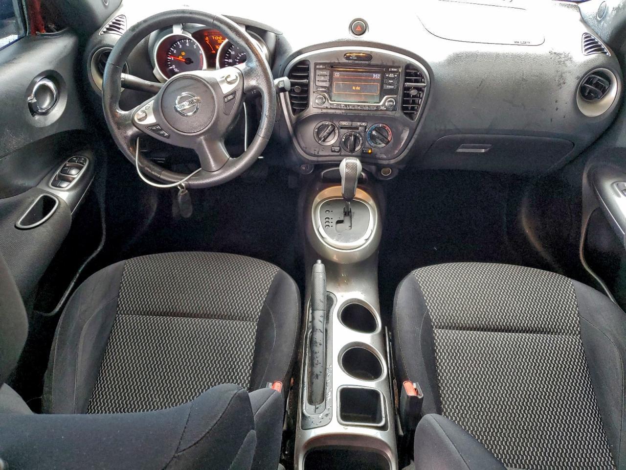 2015 NISSAN Juke