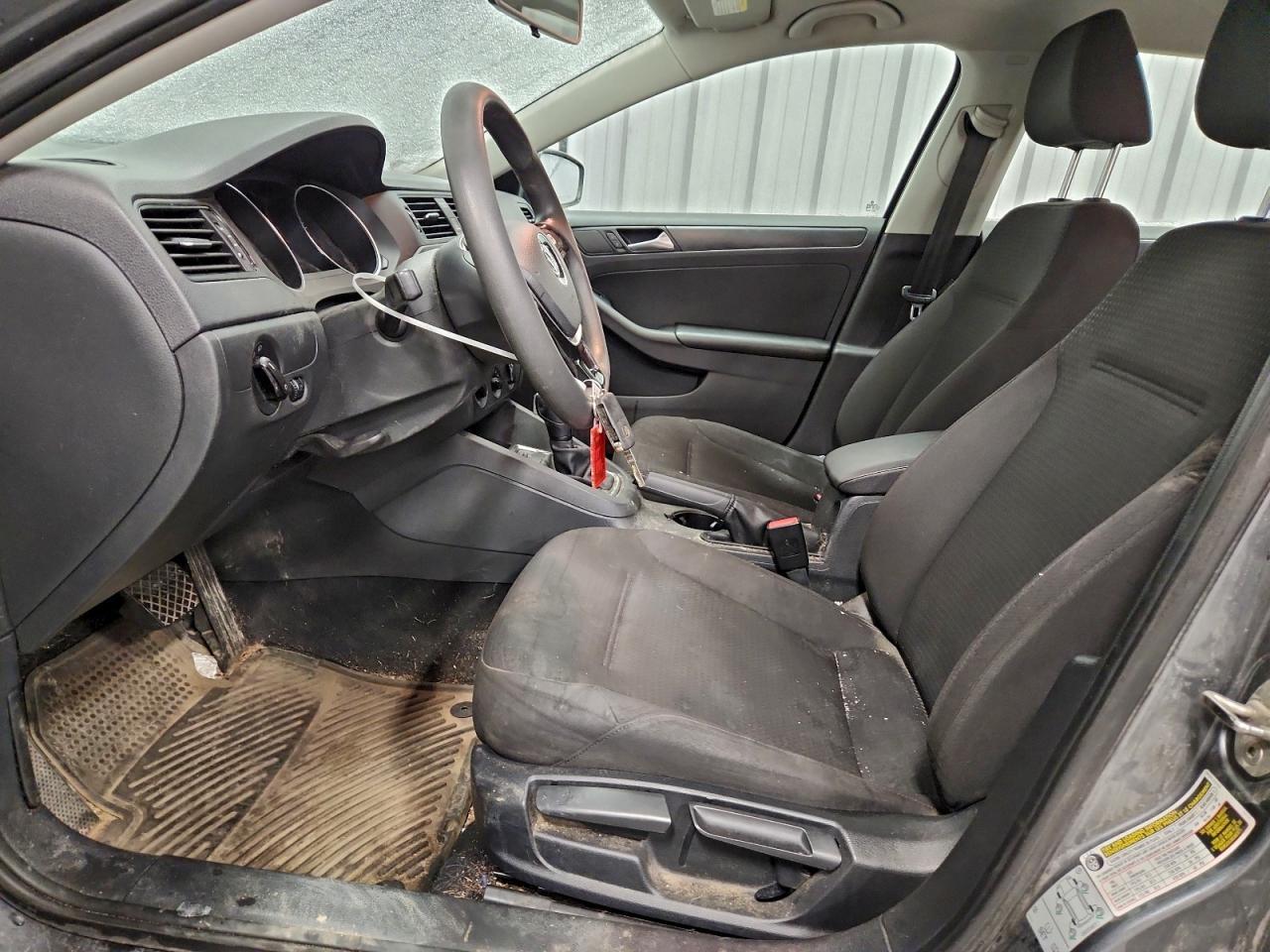 2016 VOLKSWAGEN JETTA