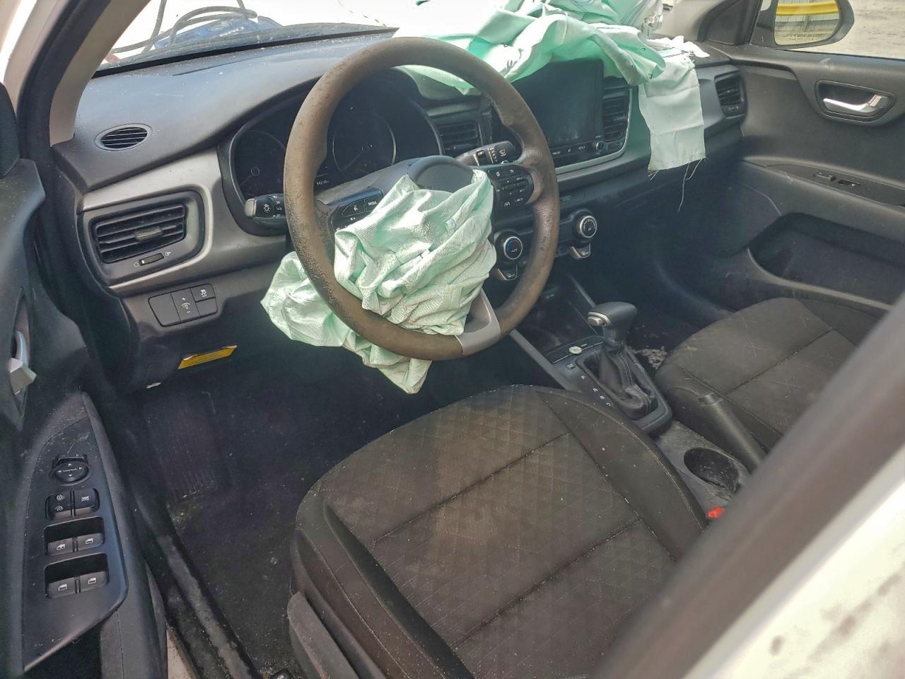 2023 KIA RIO