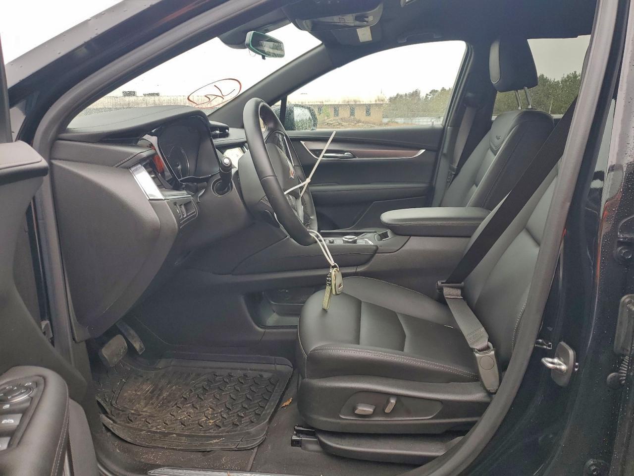 2024 CADILLAC XT5