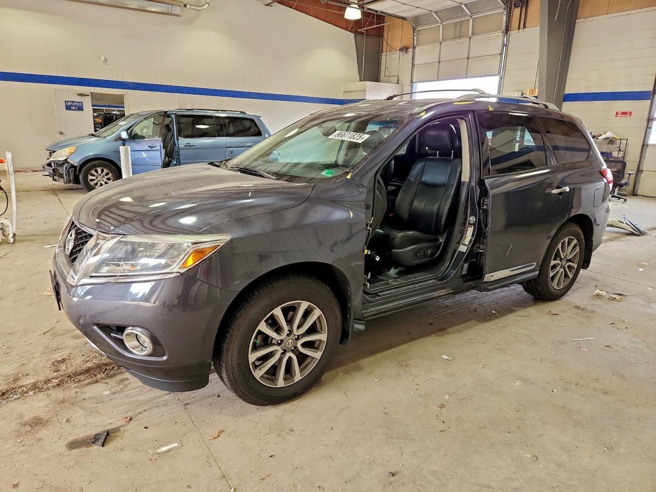 2014 NISSAN PATHFINDER